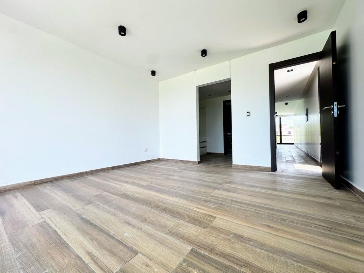 CASA EN SAN ELISEO GOLF COUNTRY