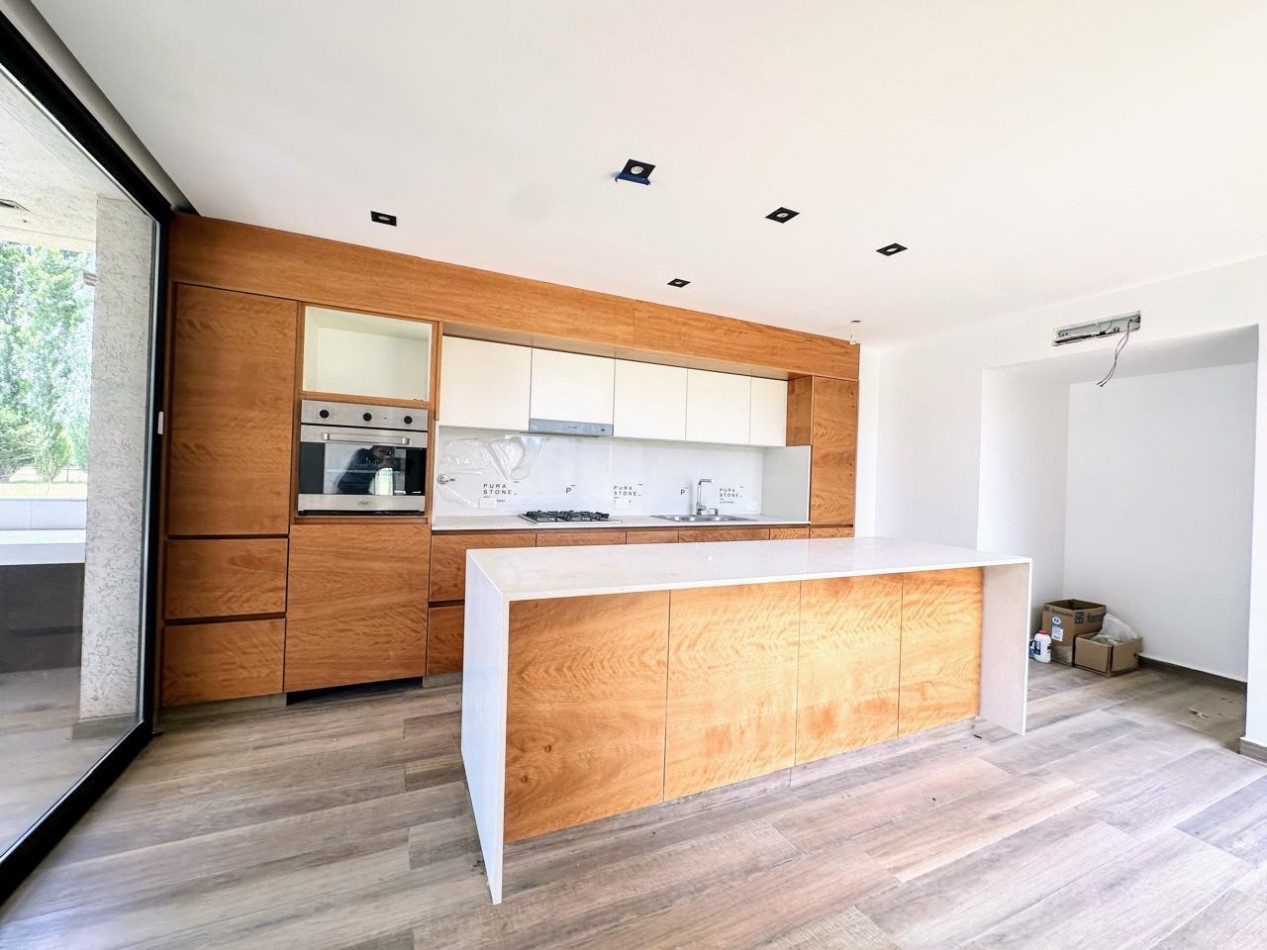 CASA EN SAN ELISEO GOLF COUNTRY