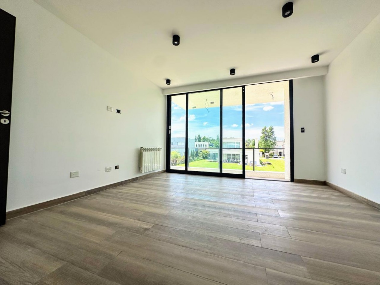 CASA EN SAN ELISEO GOLF COUNTRY