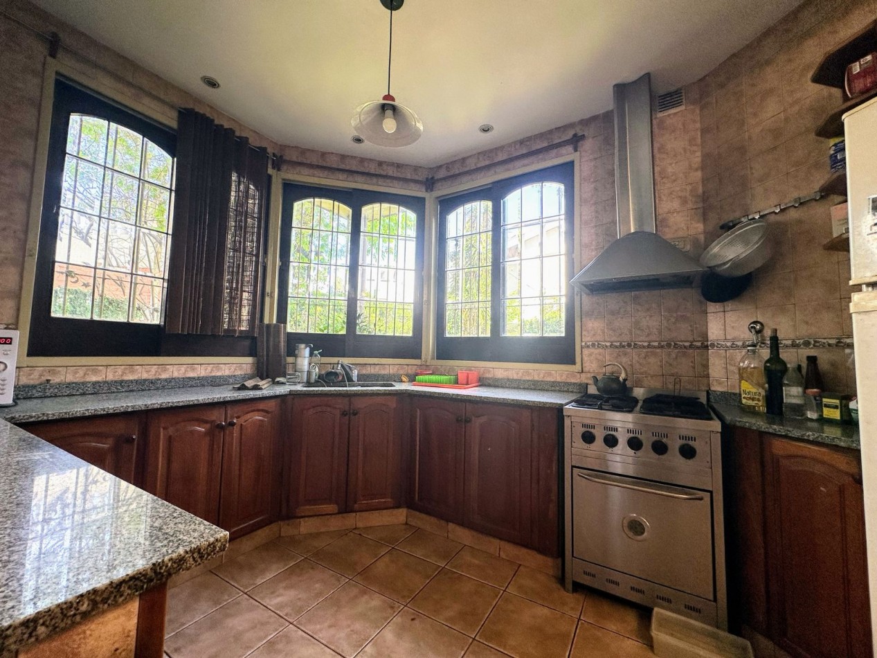 BELGRANO 686 LOMAS ESTE 